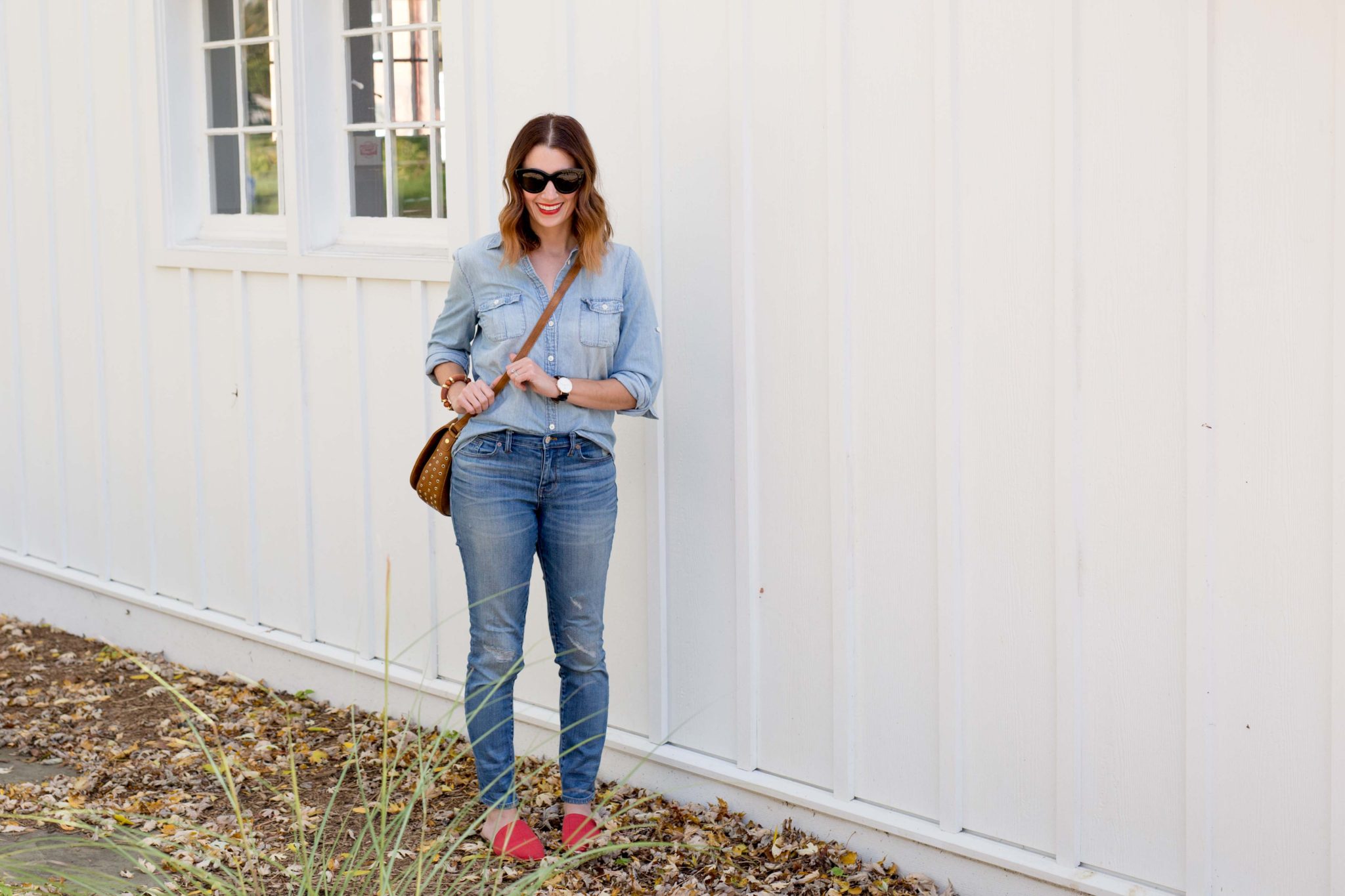 fall outfit inspiration | starch slide shoes | canadian tuxedo | denim on denim looks | chambray shirt | jcrew | madewell | fall mom style | fall toddler style | mom and mini style | fall style on allweareblog.com