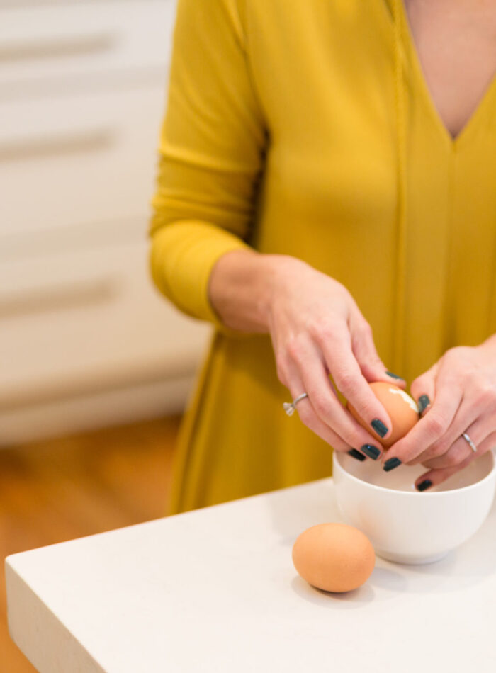 How to cook the perfect hard boiled egg | My Week in Five on allweareblog.com
