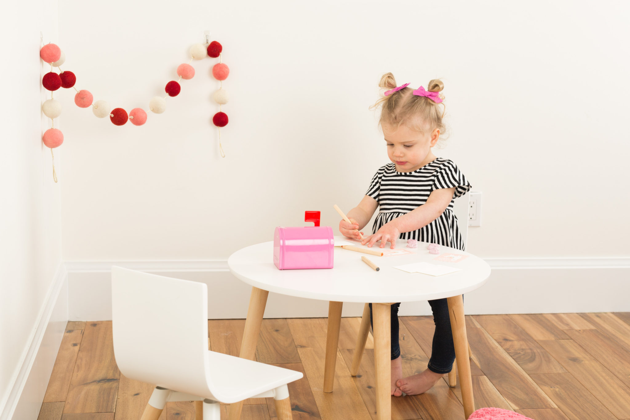 minted classroom valentine's on allweareblog.com | valentine's decor | toddler girl valentine's day outfit