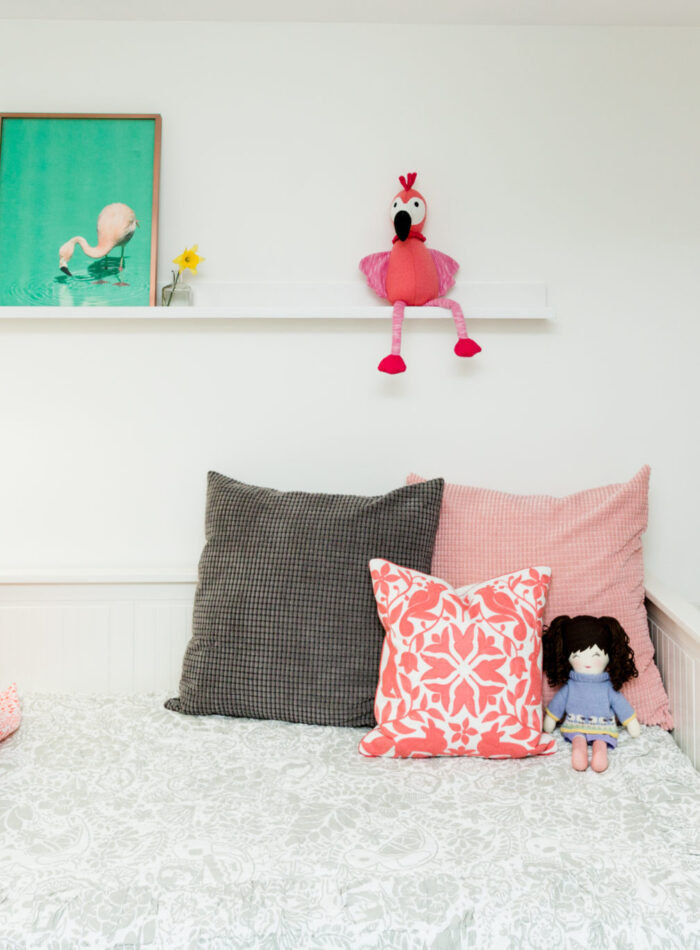 Toddler girl bedroom | how to decorate a bedroom for a toddler girl | IKEA HEMNES daybed | chalkboard wall | moving your child from a crib to a bed on allweareblog.com