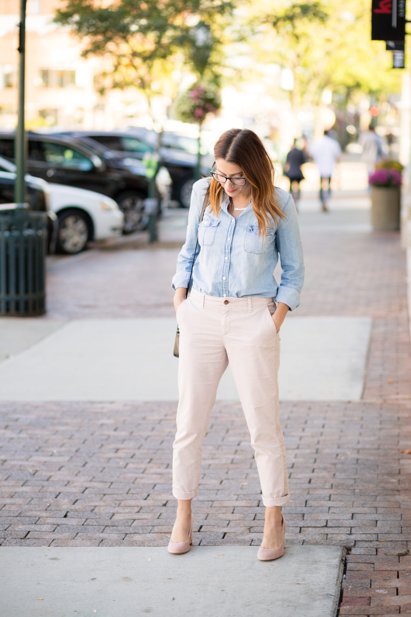 How to style the perfect fall outfit | my fall capsule wardrobe on allweareblog.com | blush clothes for fall | chambray shirt